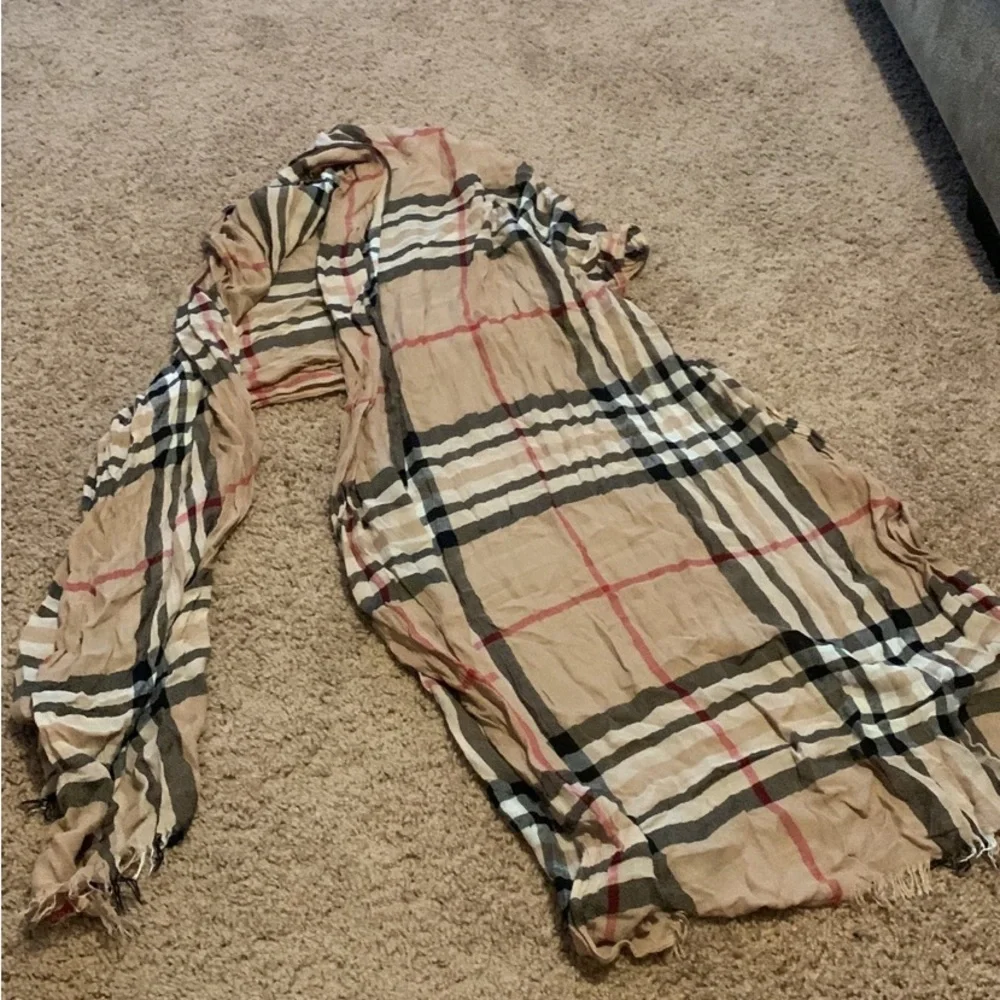 Scarf - Picture 2 of 2